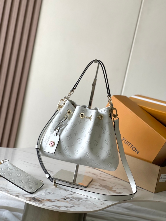 LV