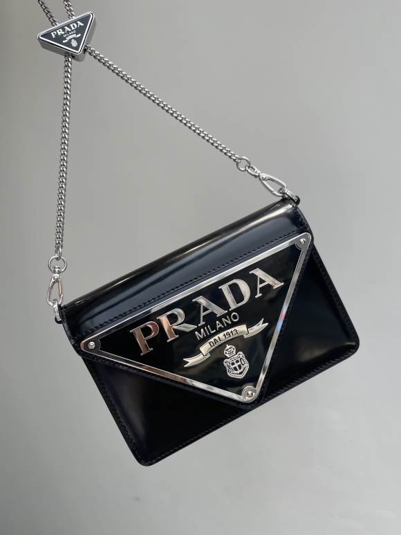 Prada Prada