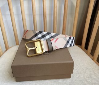 Burberry-Belts
