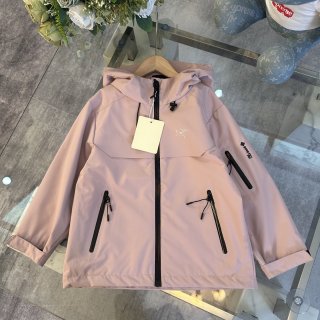 Coats & Jackets C