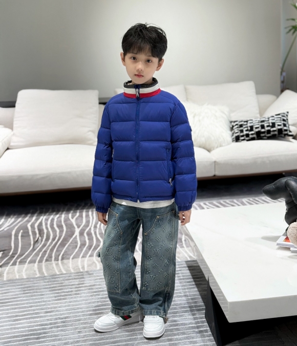 Down jackets C