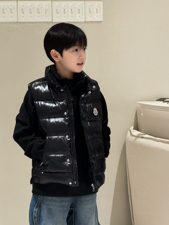 Down jackets C