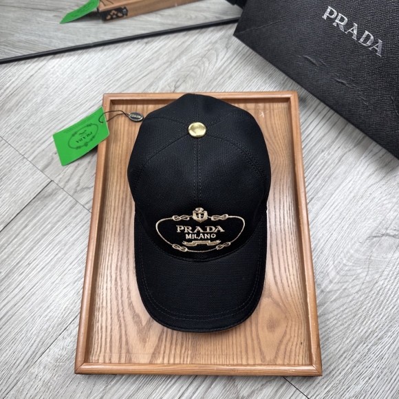 Prada-7