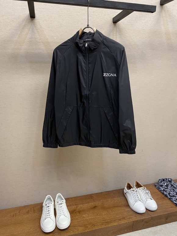 Hoodies & Sweatshirts Hoodies & Sweatshirts