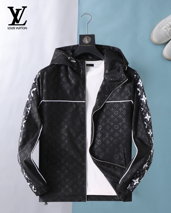 Hoodies & Sweatshirts Hoodies & Sweatshirts