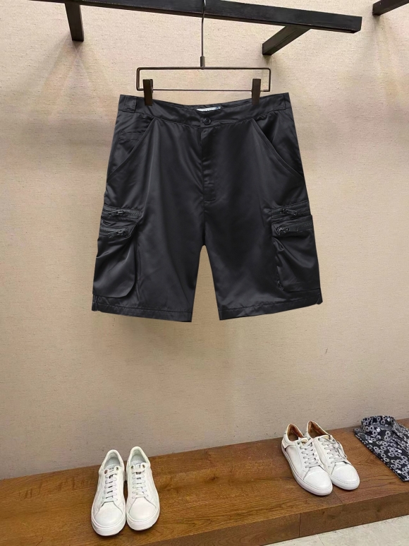 Shorts Shorts