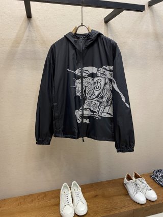 Hoodies & Sweatshirts Hoodies & Sweatshirts