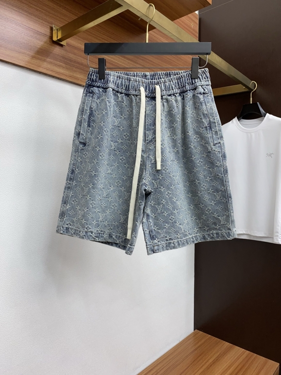 Shorts Shorts