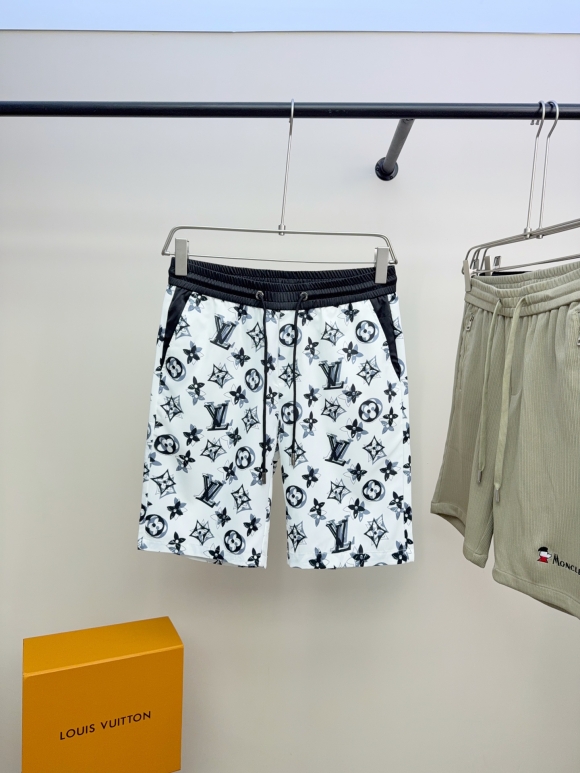Shorts Shorts