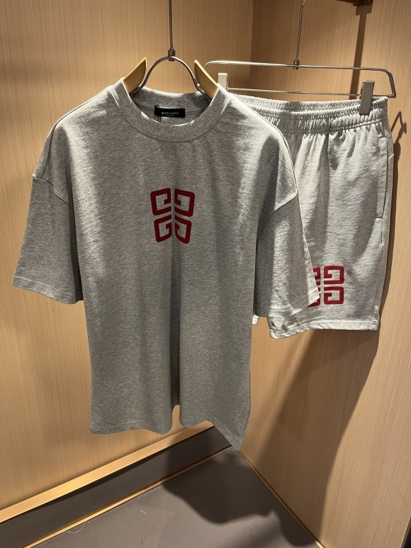 Leisure suit Leisure suit