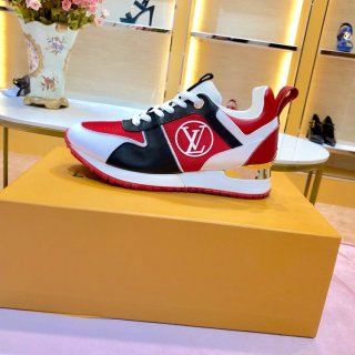 LVShoes