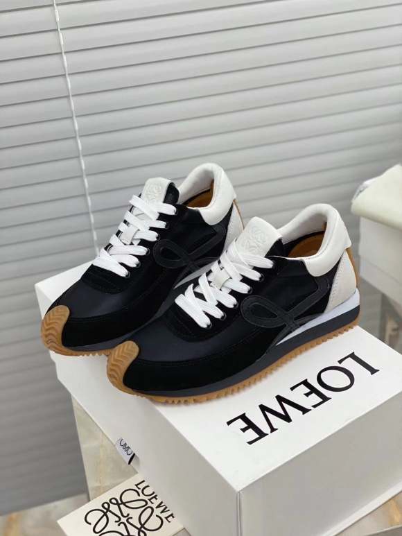 LoeweSHOES