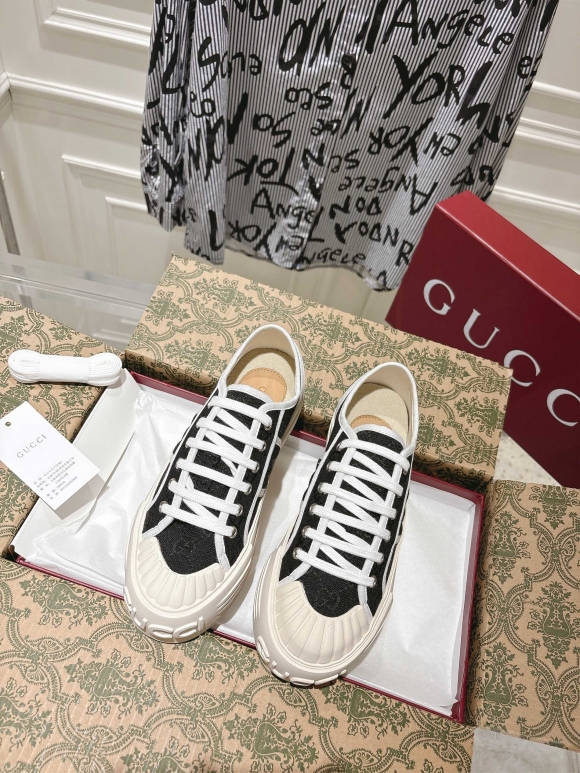 GucciShoes