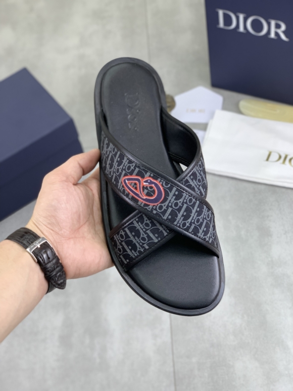 Slippers
