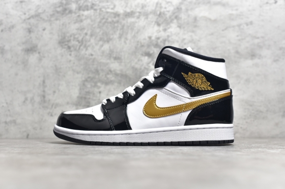 AirJordan1MidSHOES
