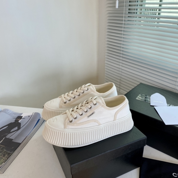 Womens shoes collection