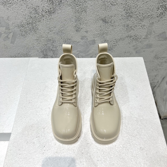 BVSHOES