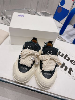 BalenciagaSHOES