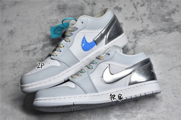 AirJordan1LowSHOES