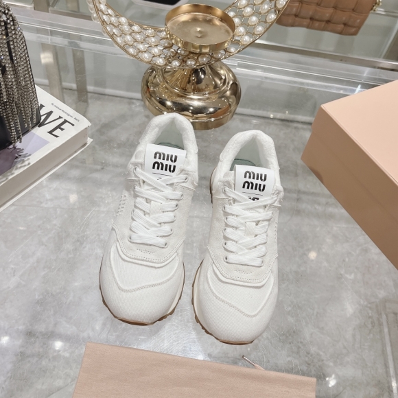 Womens shoes collection