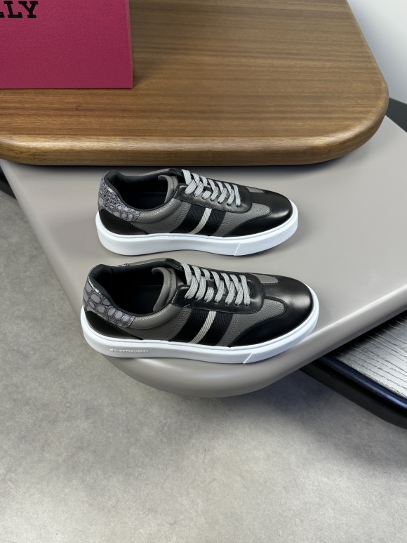 BallySHOES