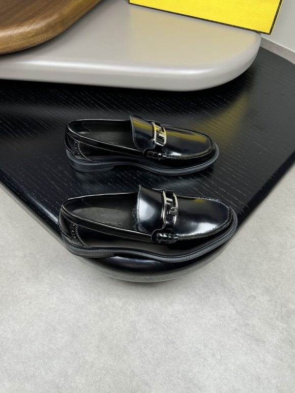 FendiSHOES