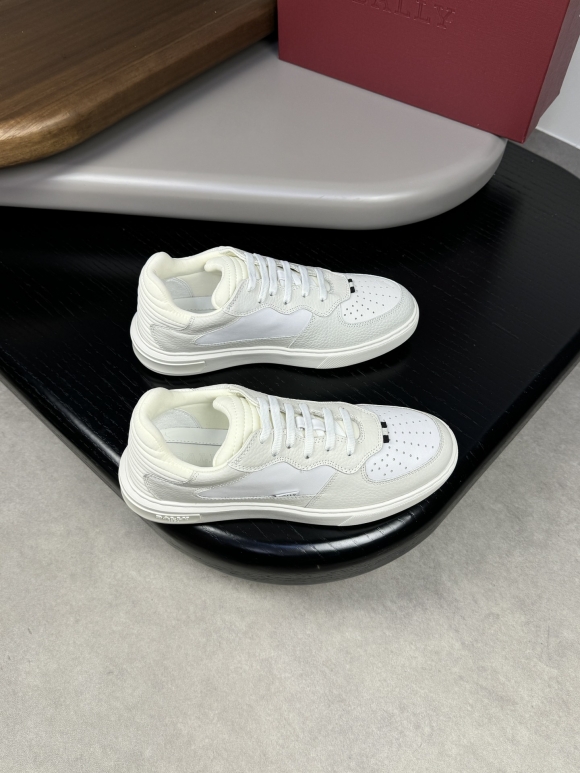 BallySHOES