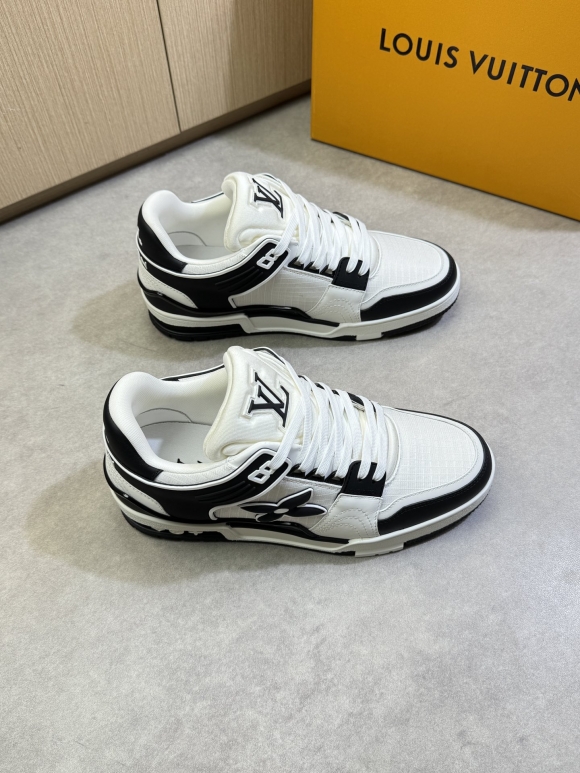 LVShoes