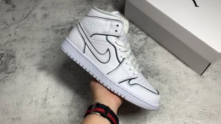 AirJordan1MidSHOES