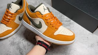 AirJordan1LowSHOES