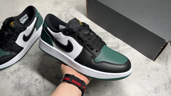 AirJordan1LowSHOES