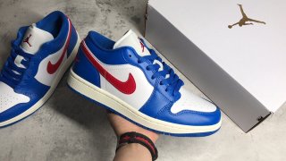 AirJordan1LowSHOES