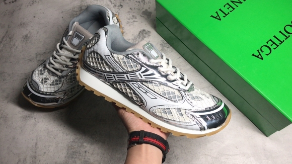 BVSHOES