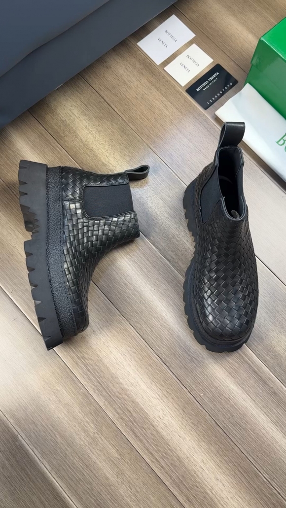 BVSHOES