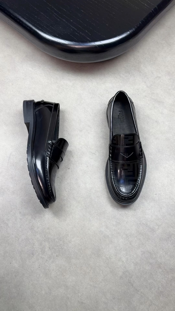 FendiSHOES