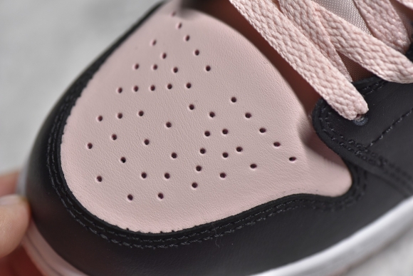 AirJordan1MidSHOES