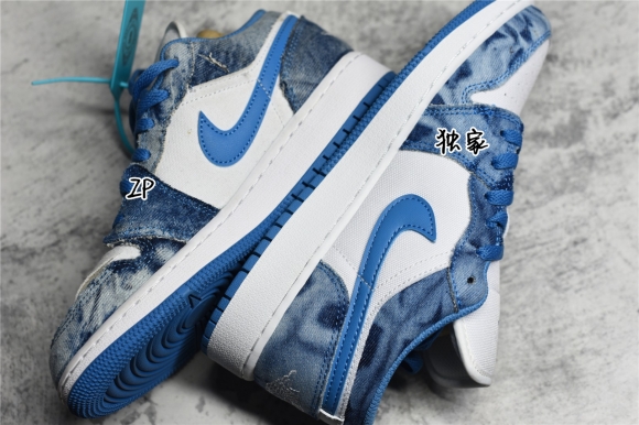 AirJordan1LowSHOES