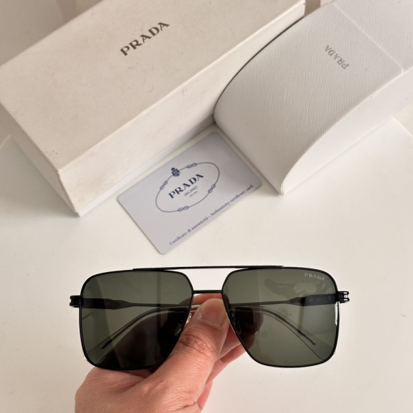 Prada-5