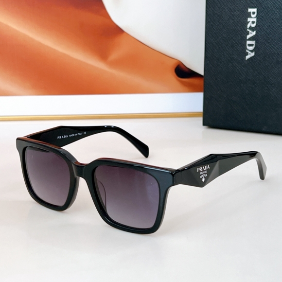 Prada-5