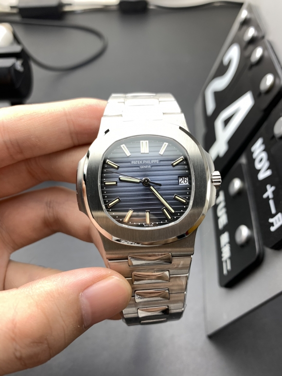 PATEK PHILIPPE