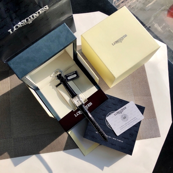 LONGINES