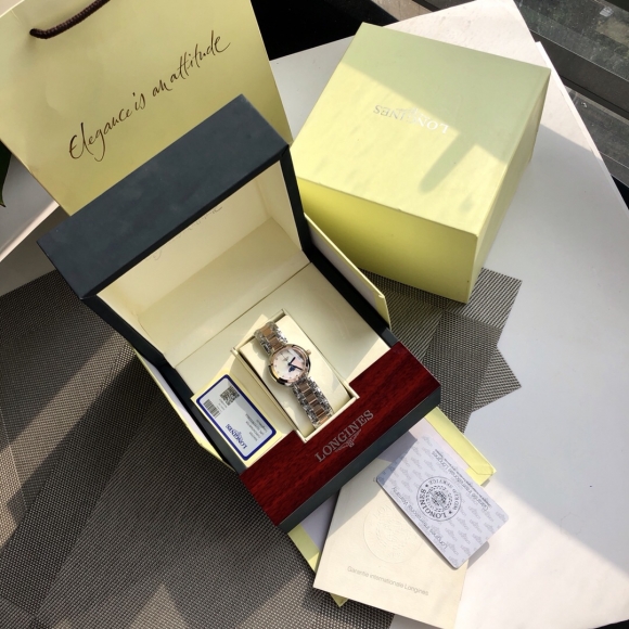 LONGINES