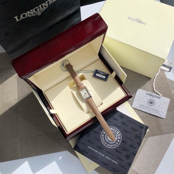 LONGINES