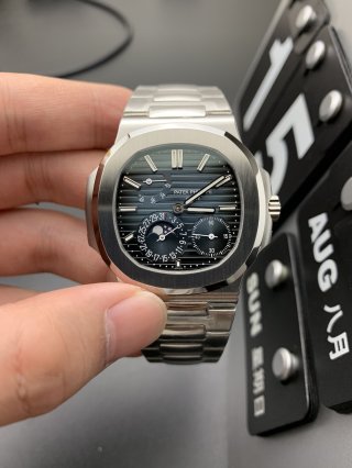PATEK PHILIPPE