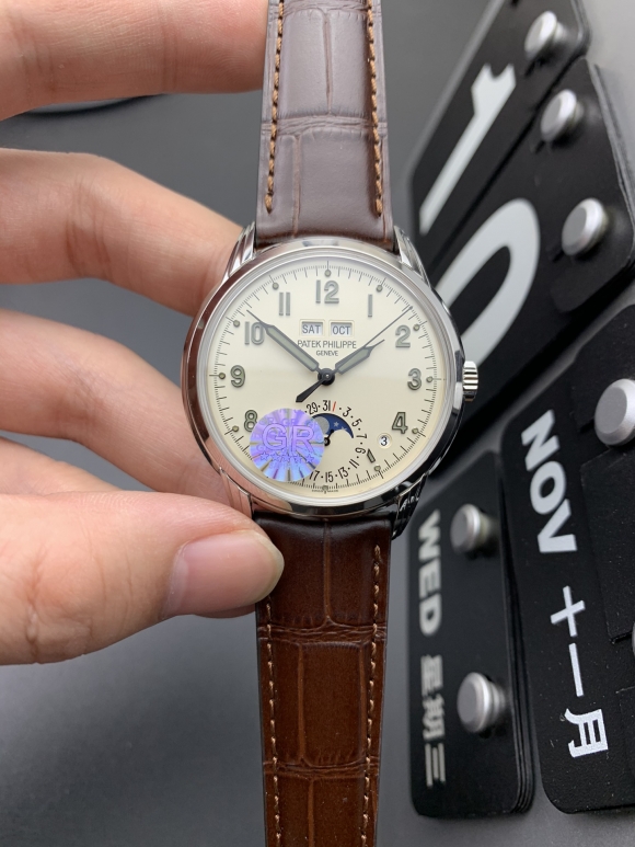 PATEK PHILIPPE