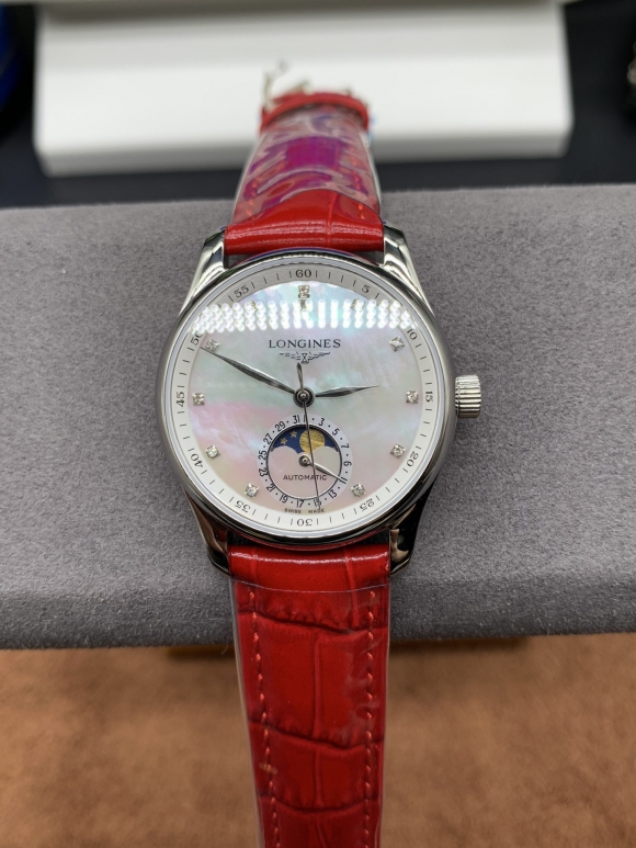 LONGINES