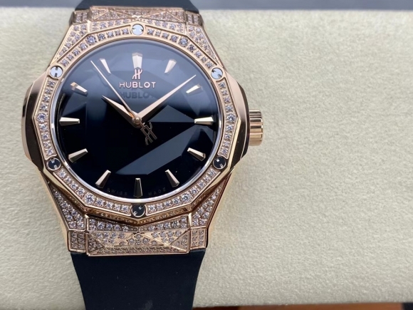 Hublot Hublot