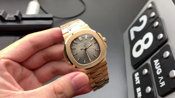 PATEK PHILIPPE