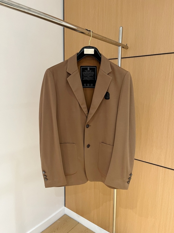 Suit