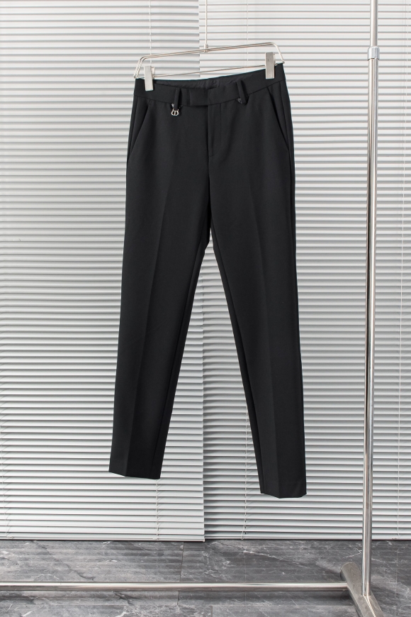 Suit